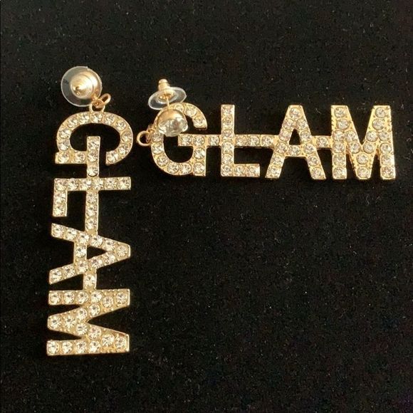 Jewelry - Rhinestone GLAM Ear Rings